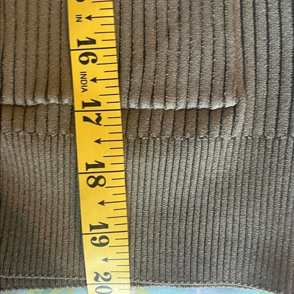 Anine Bing | Layla Ribbed Cardigan Sweater Size Medium Olive Green Sage V-neck - Picture 11 of 11